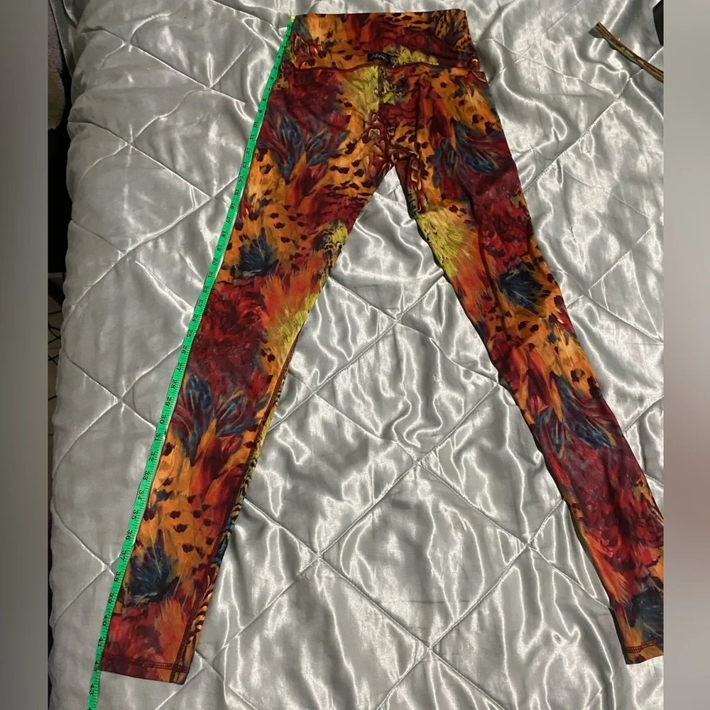 Jungle Leggings - Picture 12 of 16